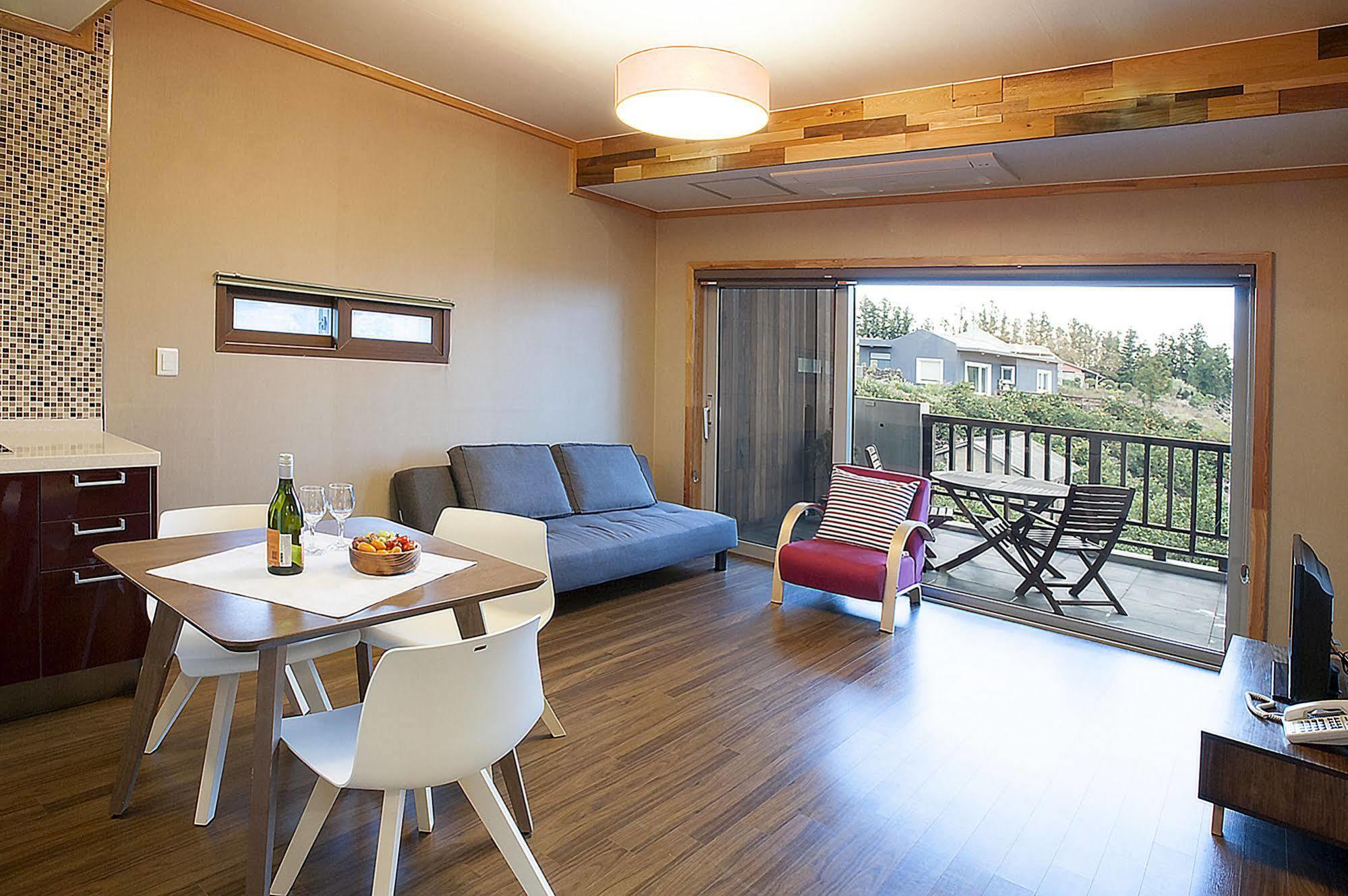 Jeju Eco Suites Sogüpcho Exteriér fotografie